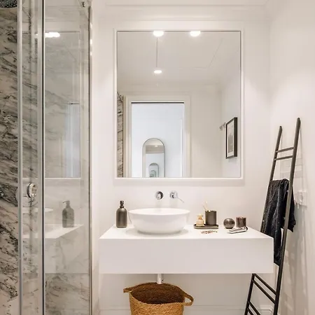 Brulle - 2 Bedrooms, Gym And Pool In Arroios *