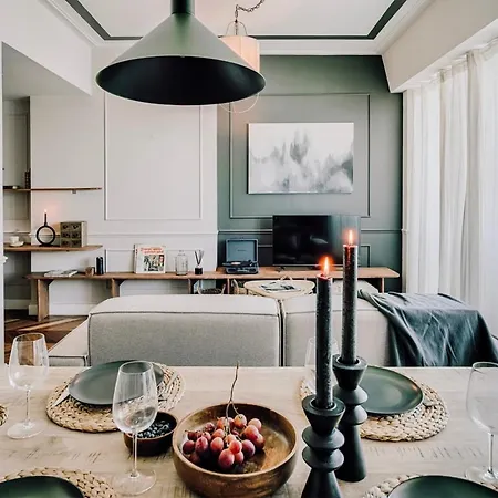 Brulle - 2 Bedrooms, Gym And Pool In Arroios Apartamento